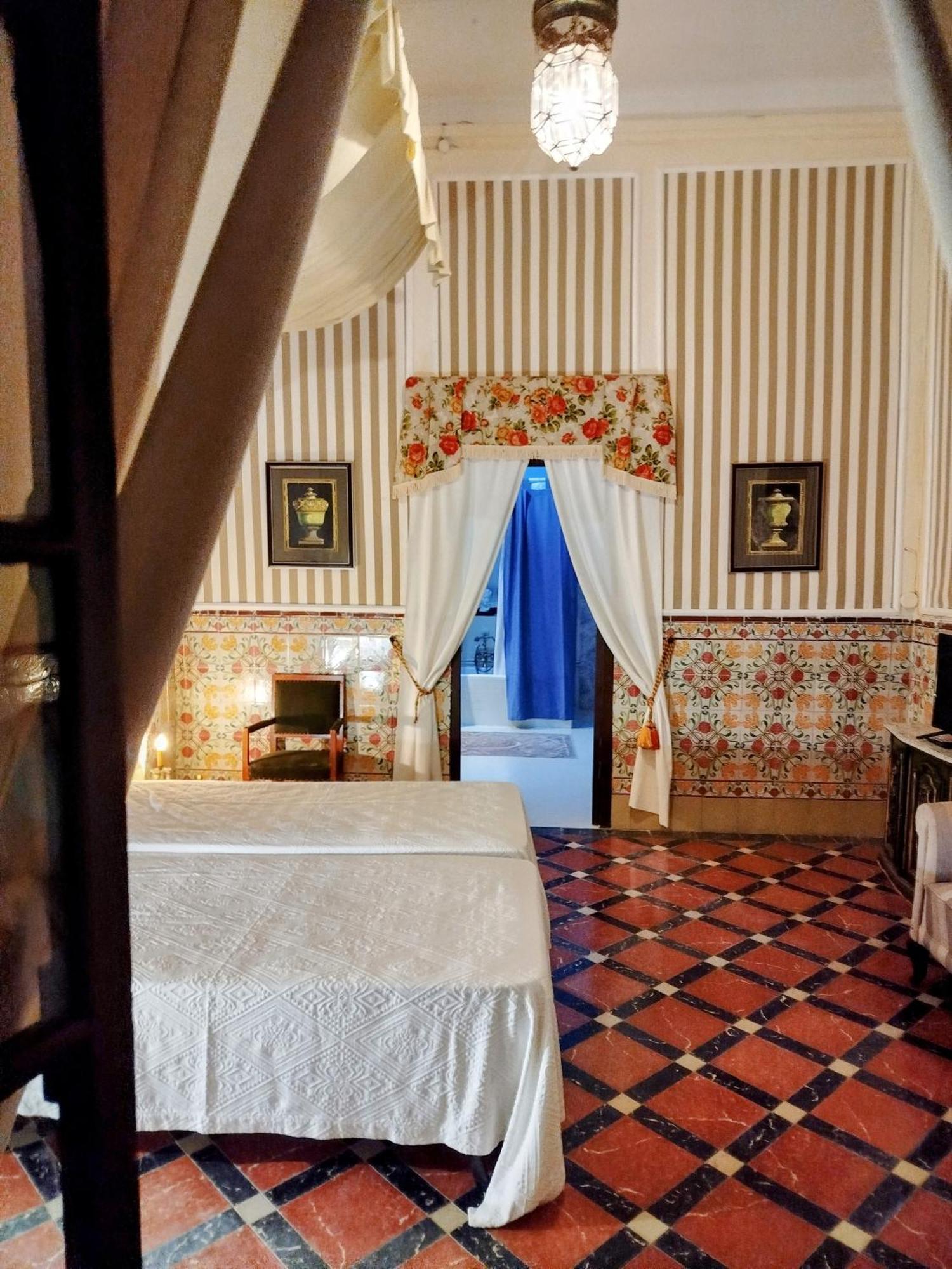 Casa Palacio Domus Astigi (Adults Only) Эсиха Экстерьер фото
